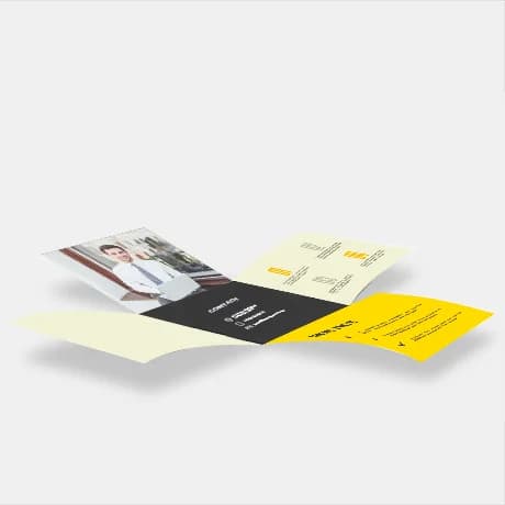 Folders in vieren gevouwen met een professionele en overzichtelijke lay-out