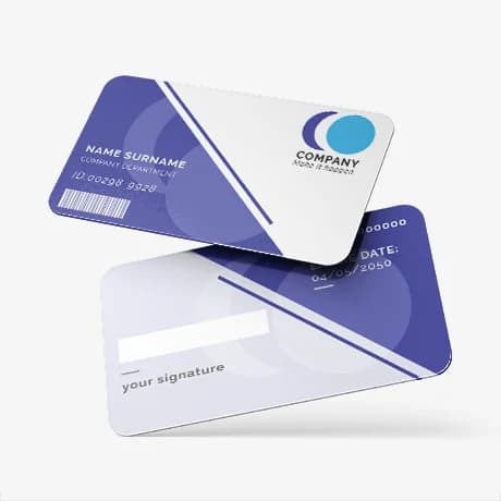 Cartes en plastique blanches